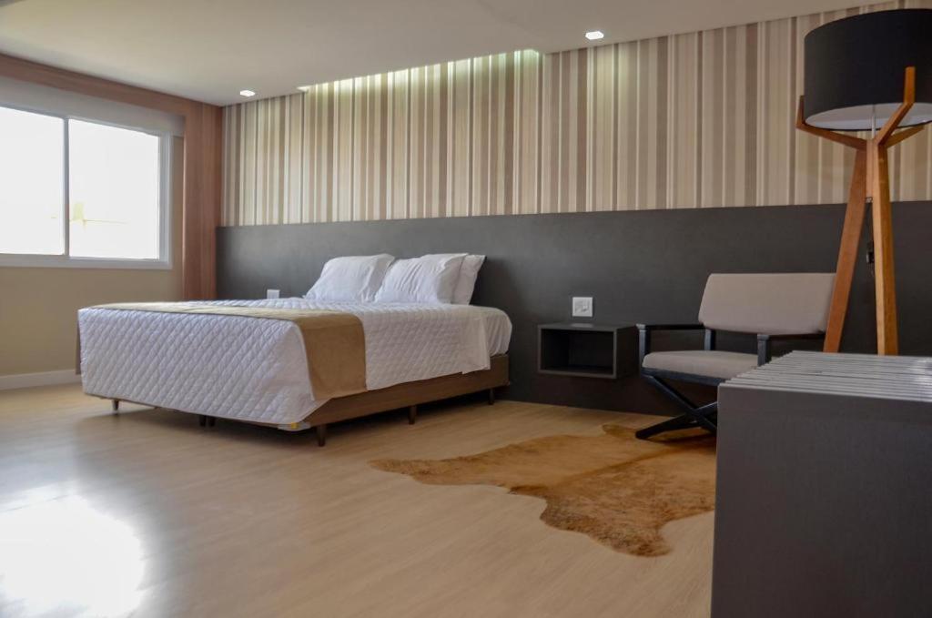 M Tower Hotel 佩洛塔斯 外观 照片