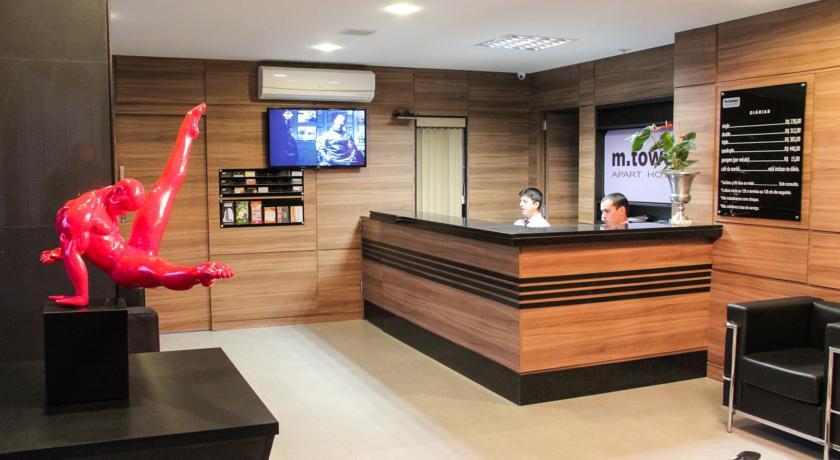 M Tower Hotel 佩洛塔斯 外观 照片
