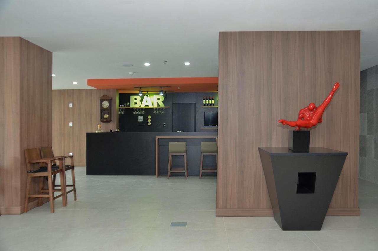 M Tower Hotel 佩洛塔斯 外观 照片